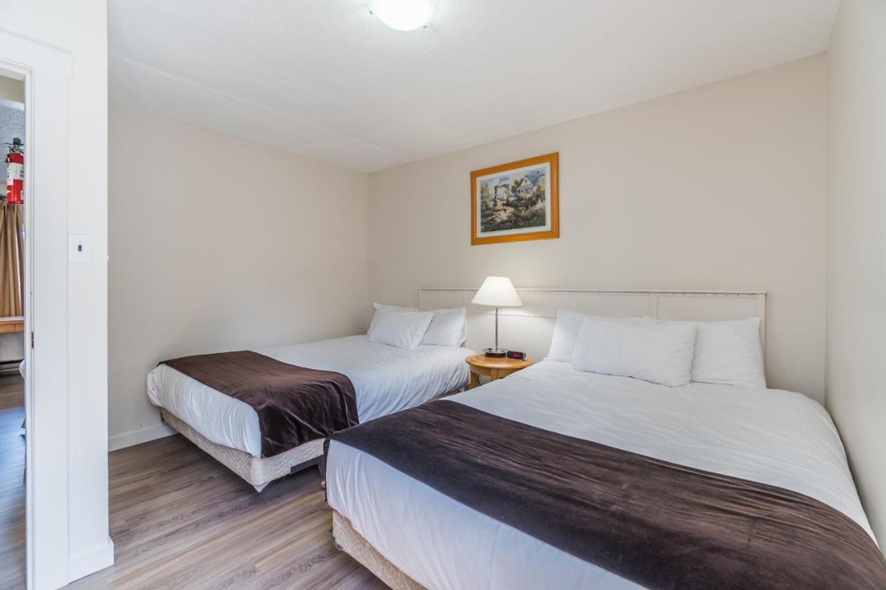 Bluebird Motel Нанаймо Экстерьер фото